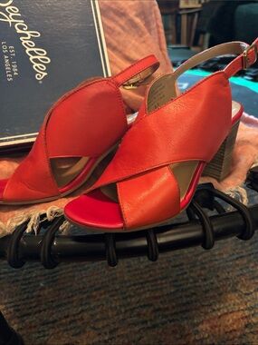 Seychelles Red-Orange Cross Strap Block Heel Sandals